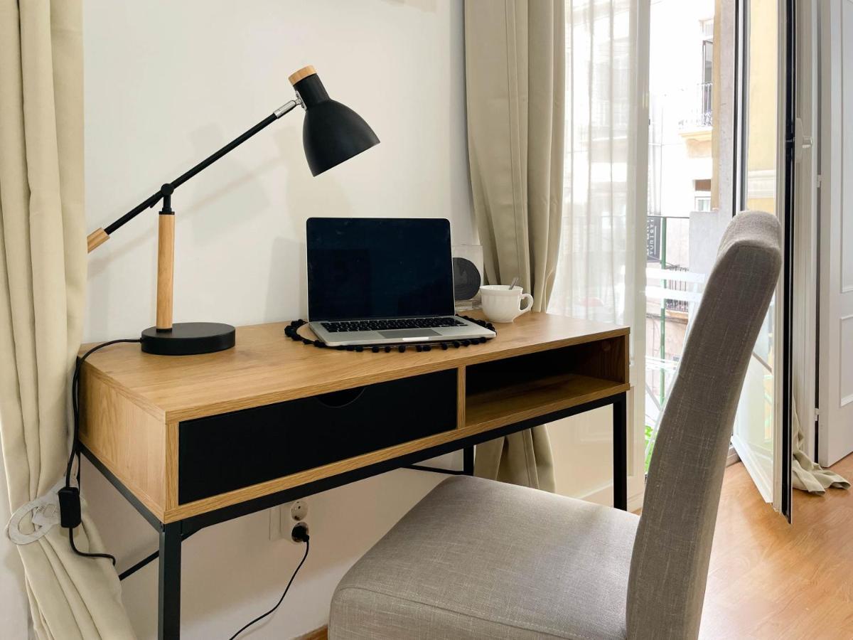 Apartamento Con Mucho Encanto En Pleno Centro Alicante Luaran gambar
