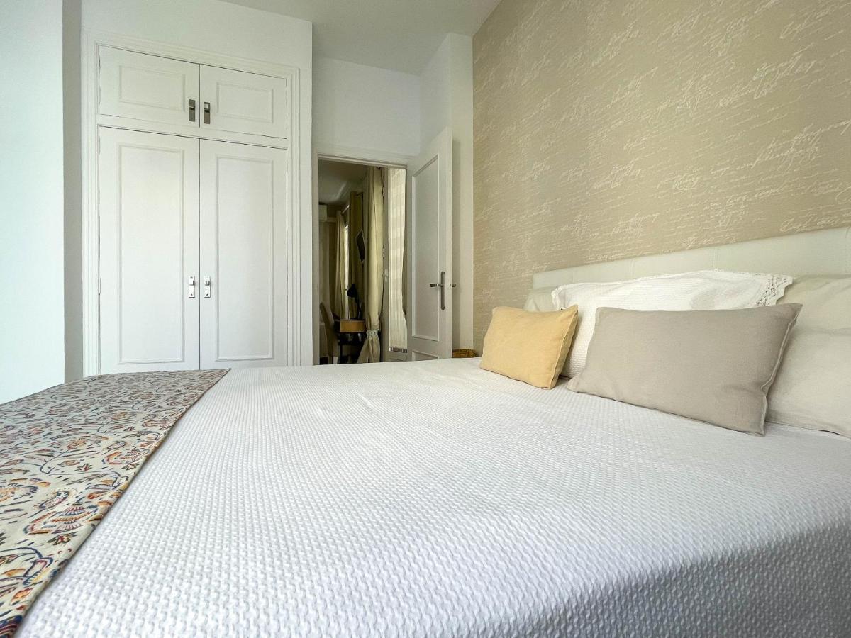 Apartamento Con Mucho Encanto En Pleno Centro Alicante Luaran gambar